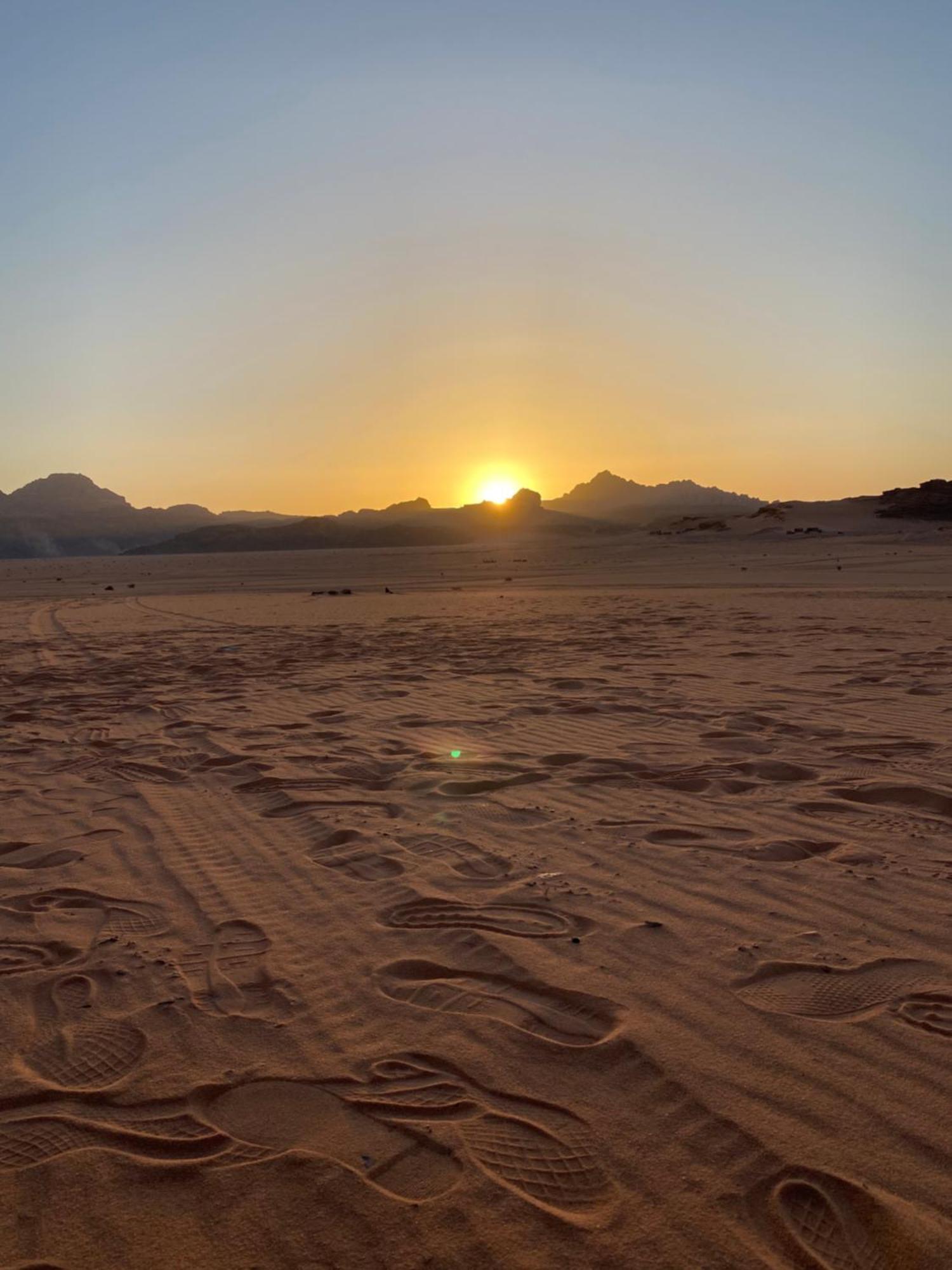 Flower Life Camp Wadi Rum Exterior foto