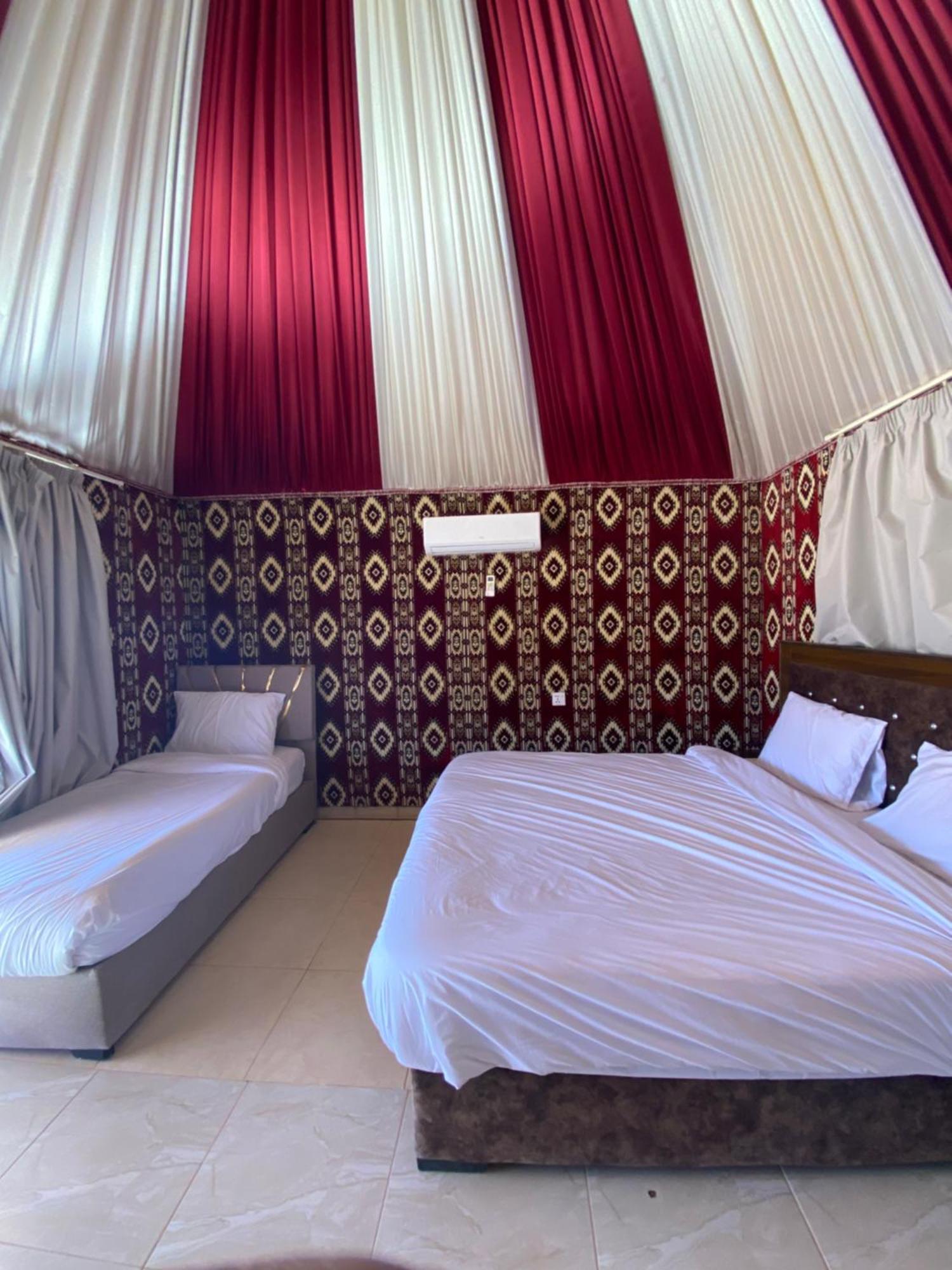 Flower Life Camp Wadi Rum Exterior foto